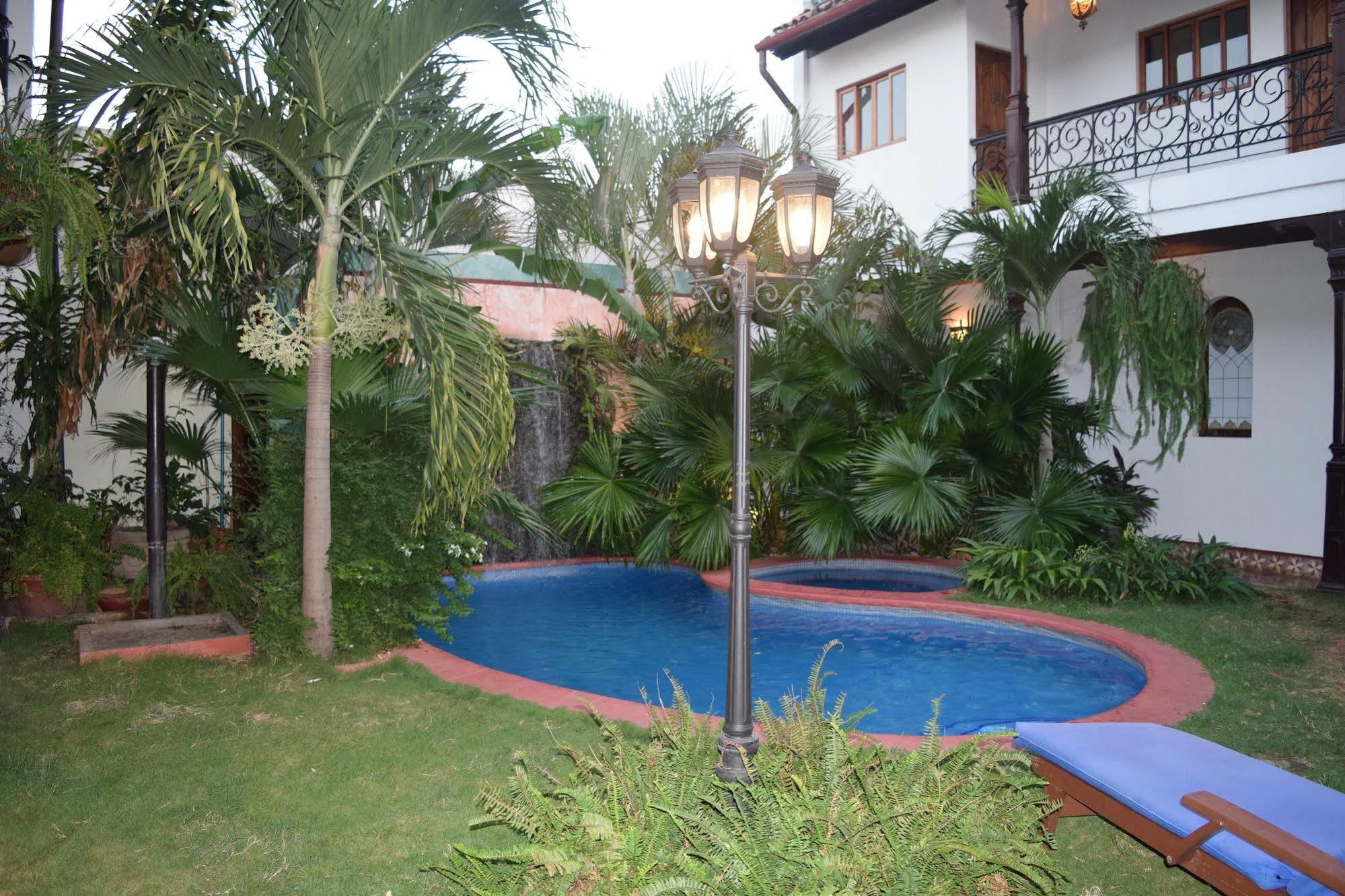 Hotel Dario Granada Extérieur photo